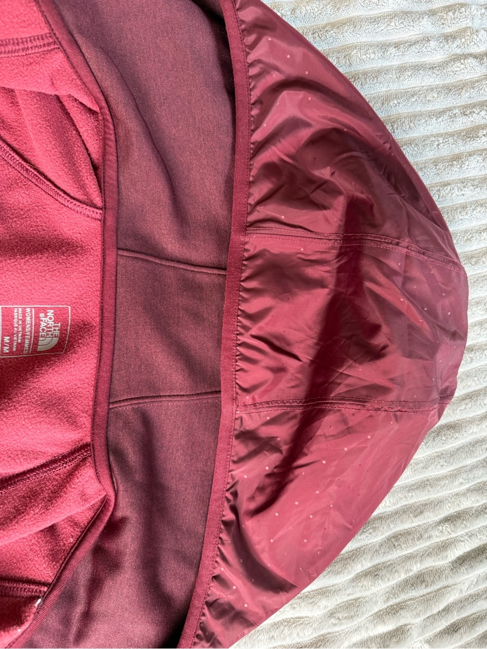 The North Face Women's Burgundy Hooded Ski Jacket Fleece Layer - Picture 6 of 8